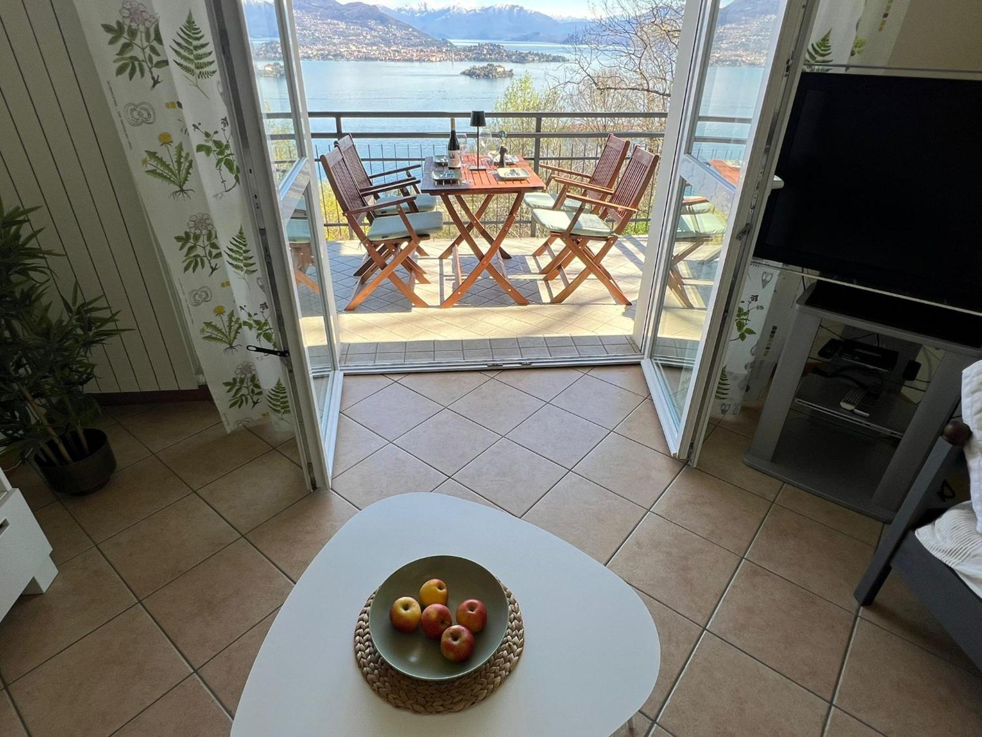 Miralago ストレーザ エクステリア 写真